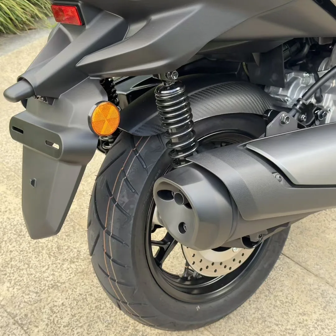 

motorcycle accessories For YAMAHA XMAX300 XMAX 300 X-MAX 300 250 2025 Modified Rear Fender Mudguard Splash Guard Hugger Cover