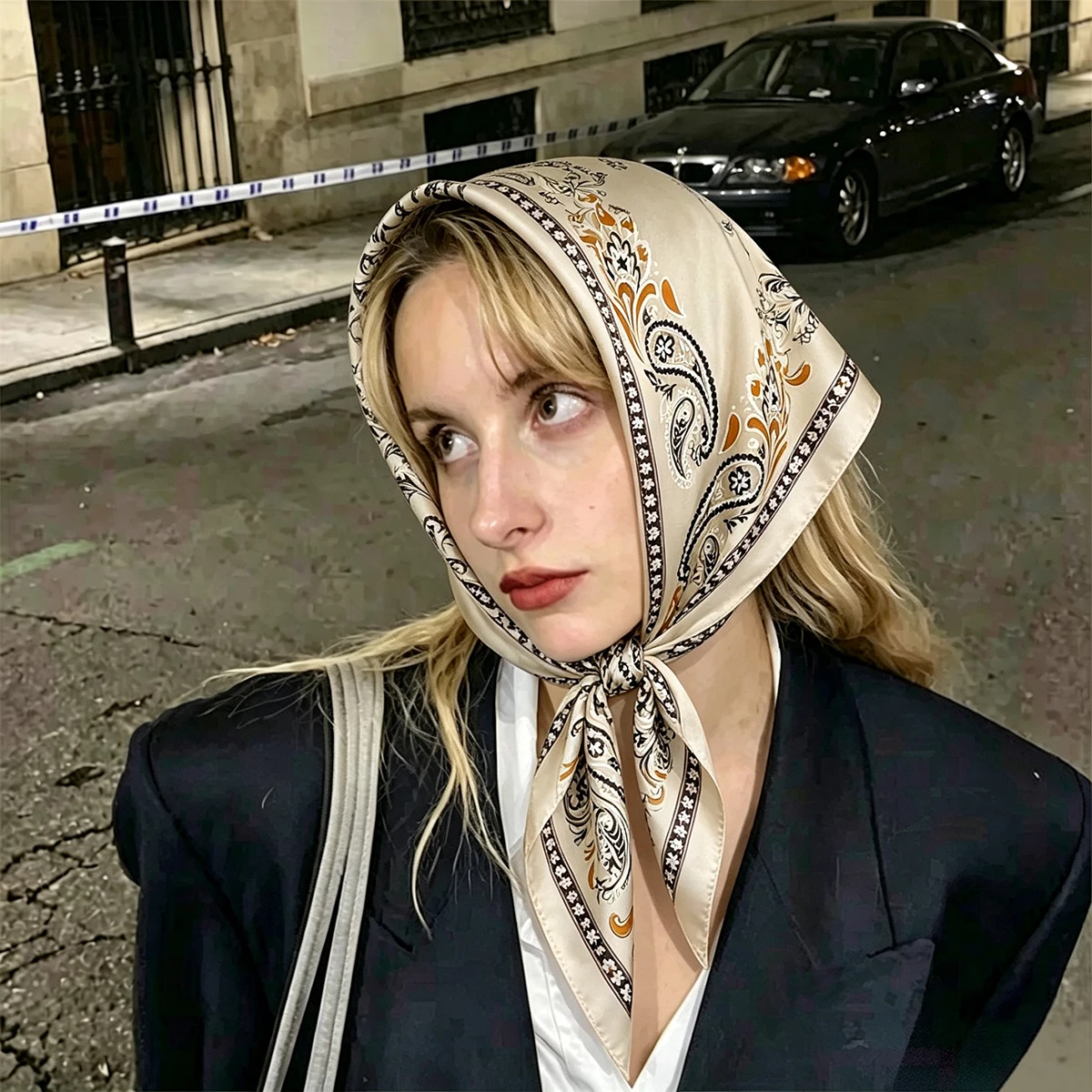 Fashionable Female Triangle Scarf Soft Satin Delicate Paisley Print Hijab Lightweight Neck Wrap Waist Ornament