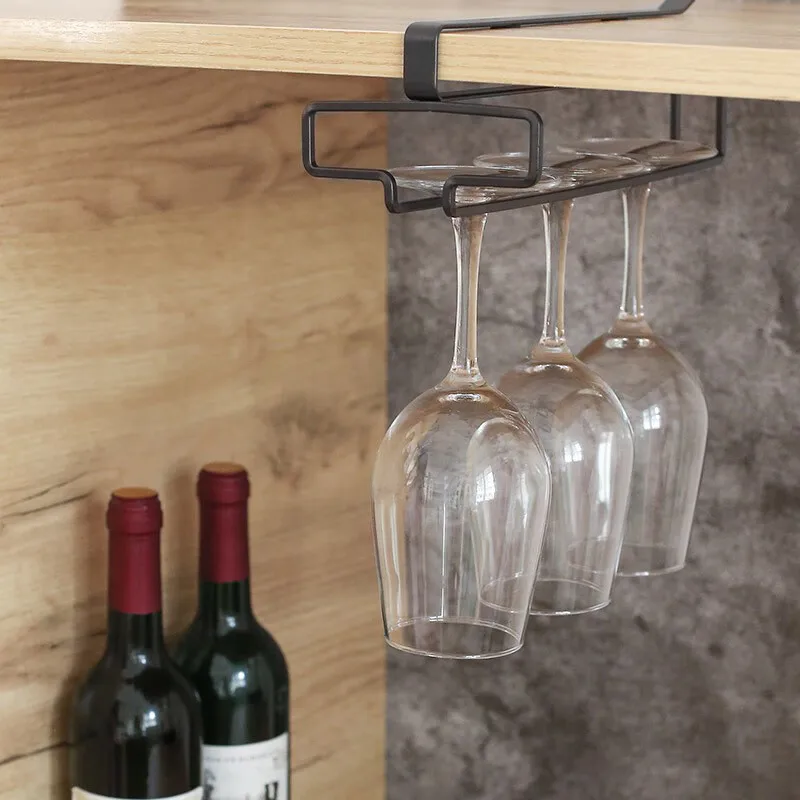1/2 Inverted Wine Glass Rack, Located Under the Cabinet, Hanging Under the Kitchen Storage Rack, Used to Display Wine Glasses