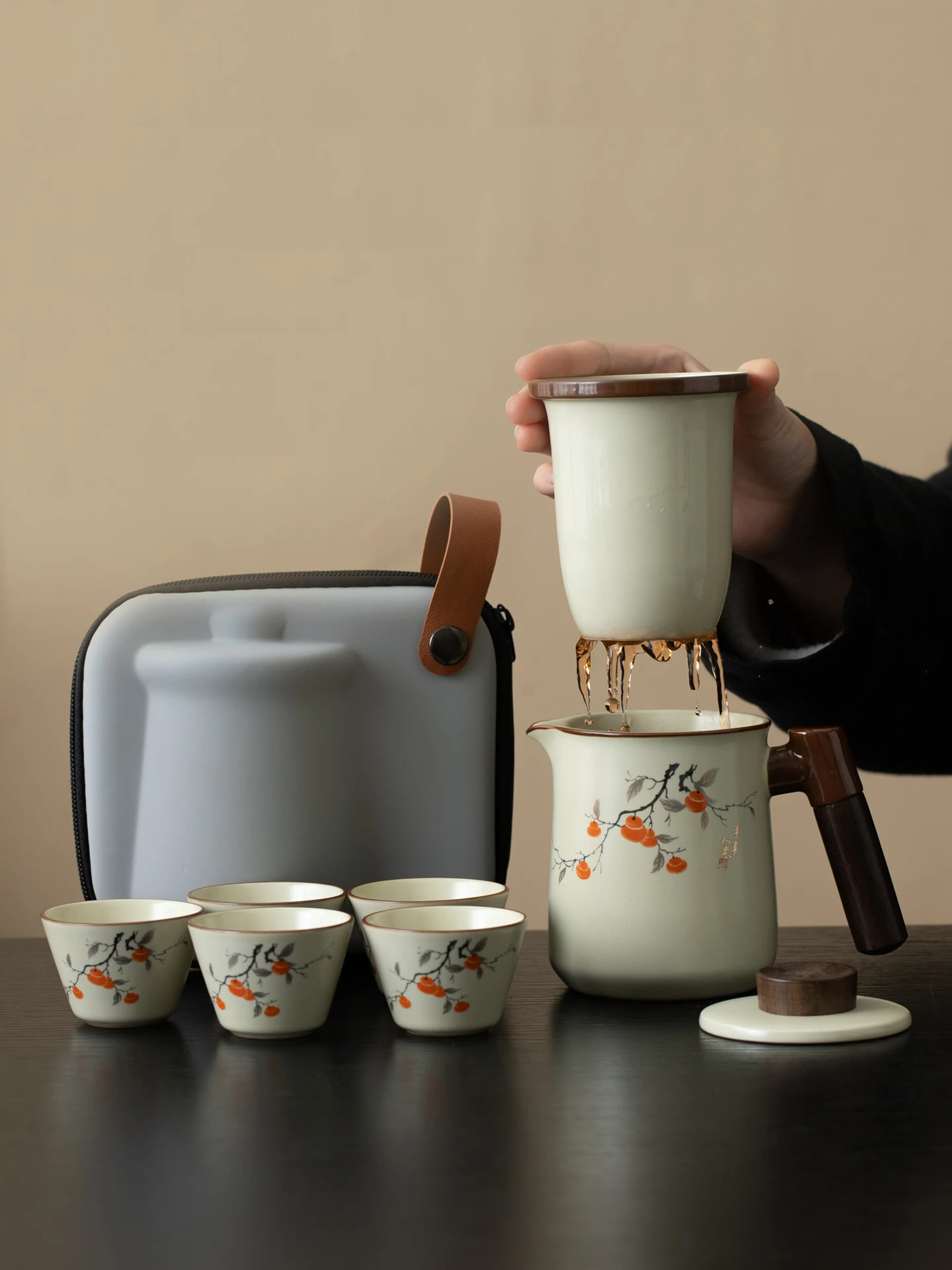 

Портативный дорожный чайный набор для кемпинга и отдыха на природе, простой дизайн, керамический чайник и чашки с деревянной ручкой, набор для быстрого чаепития (Ru Kiln)