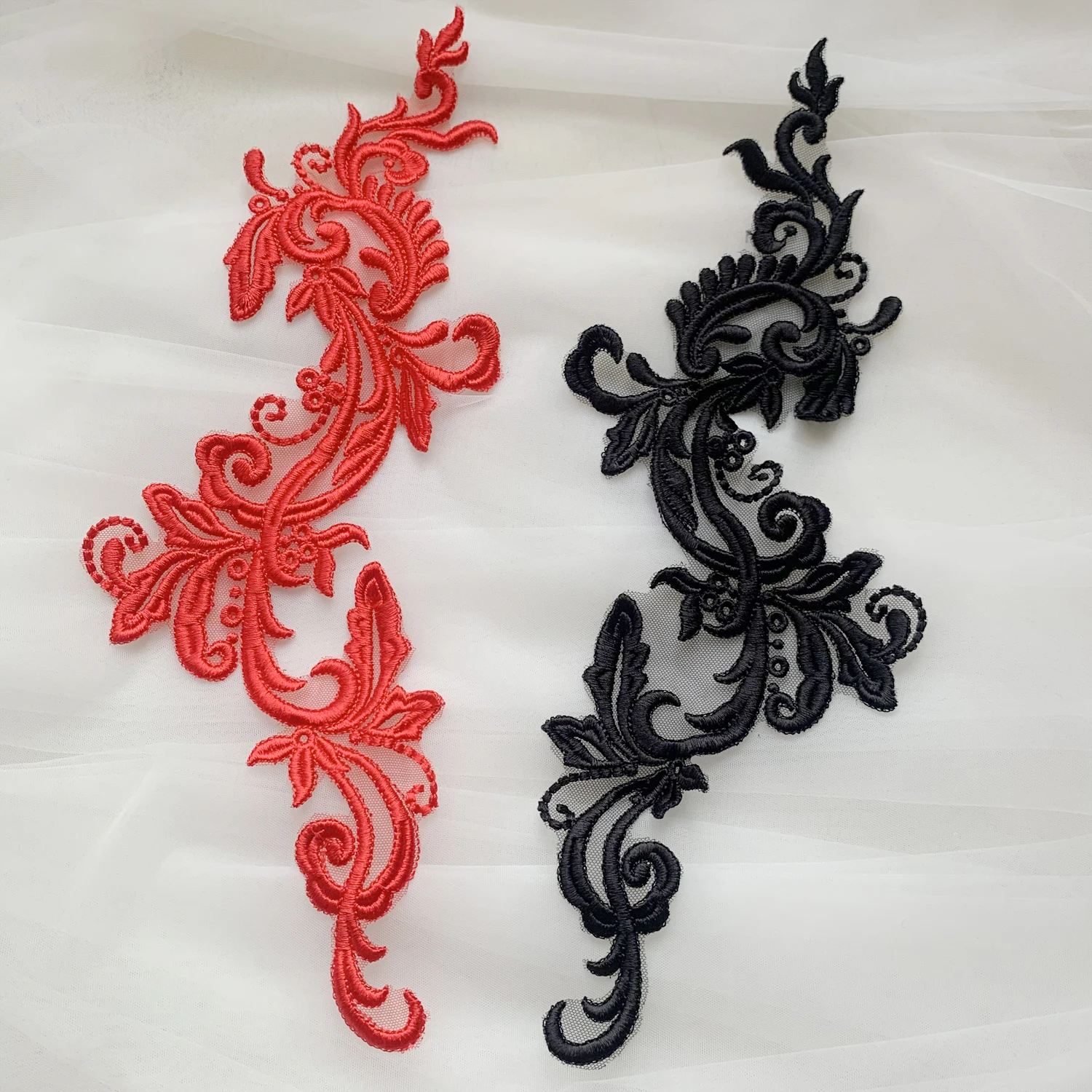 

New High-quality Black and Red Relief Patterns Embroidered Lace Decals Handmade Wedding Dress Background Decoration Accessories
