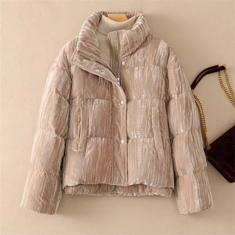 Chaqueta de plumón cálida y gruesa de terciopelo con cuello levantado para mujer, abrigo de plumón de pato blanco corto ajustado a la moda de alta calidad, novedad de invierno de 2025