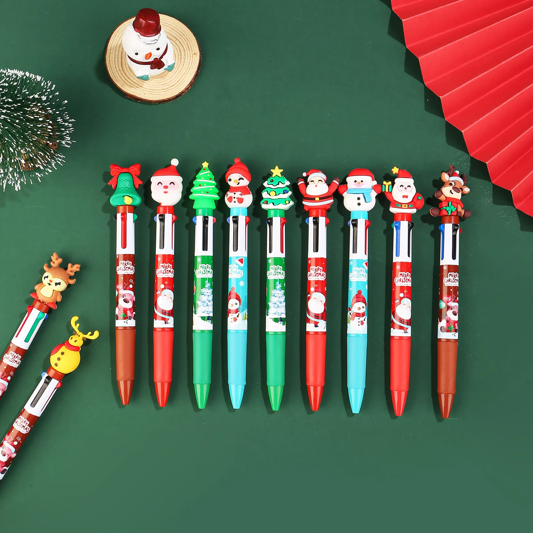 30Pcs/Lot Cute Kawaii Cartoon Christmas 4Color Ballpoint Pen Christmas Multicolor Graffiti Pens School Office Stationery Gifts