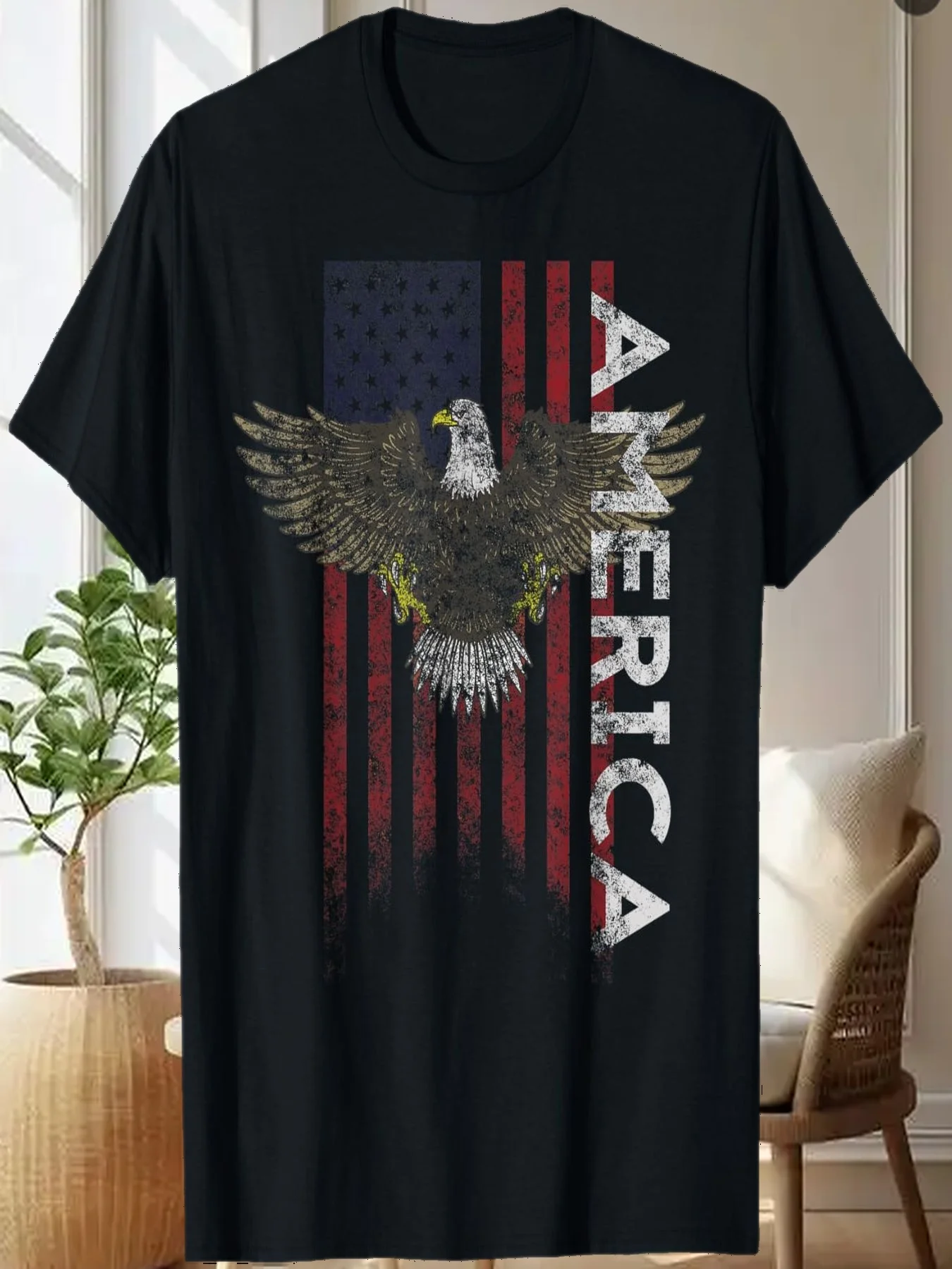 

Distressed American Flag Vintage USA Flags Men Women America T-Shirt