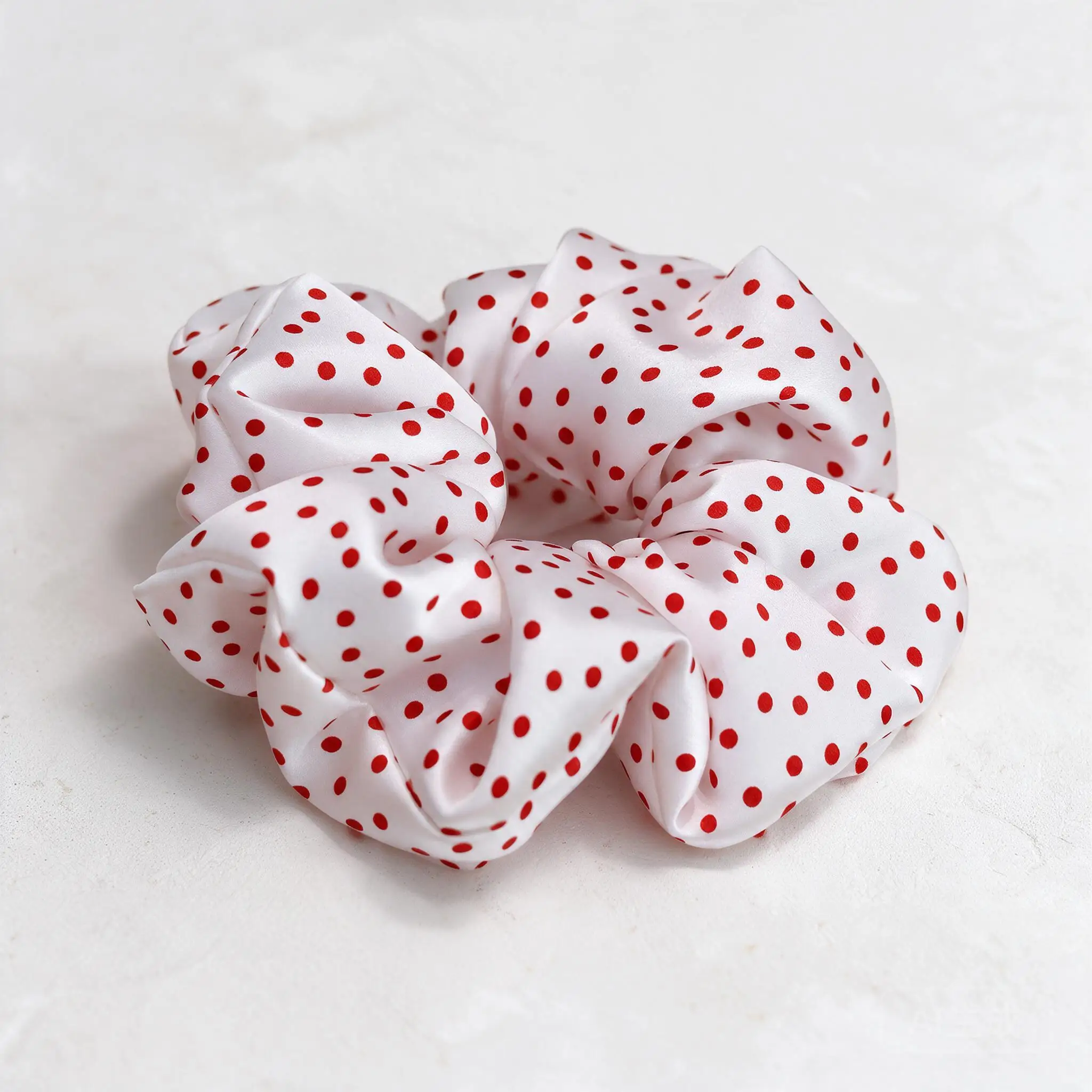 100% Pure Mulberry Silk Hair Scrunchie 19 Momme 6cm Wide White Red Polka Dot Print Elegant Accessory For Women Girls Daily Wear