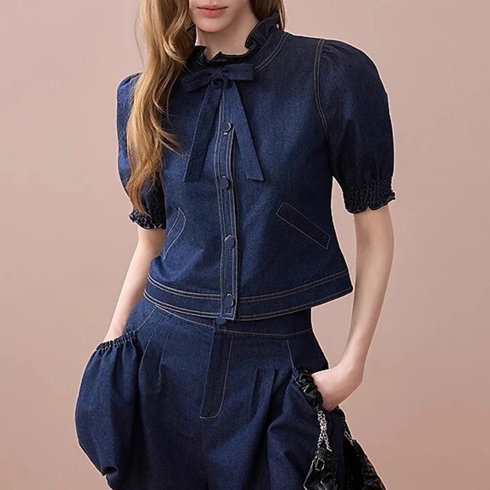 TWOTWINSTYLE الأزرق تقسم القوس قطعتين مجموعة الإناث الياقة المدورة قصيرة الأكمام سترة أنيقة المرأة فستان أطفال مع سروال داخلي الصيف موضة جديدة