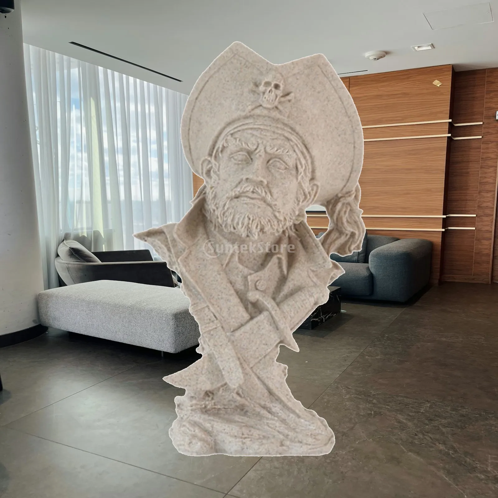 Decorative Statue Pirate Figurine Resin Collectible Ornament for Room Study Center Table Modern Home Decoration