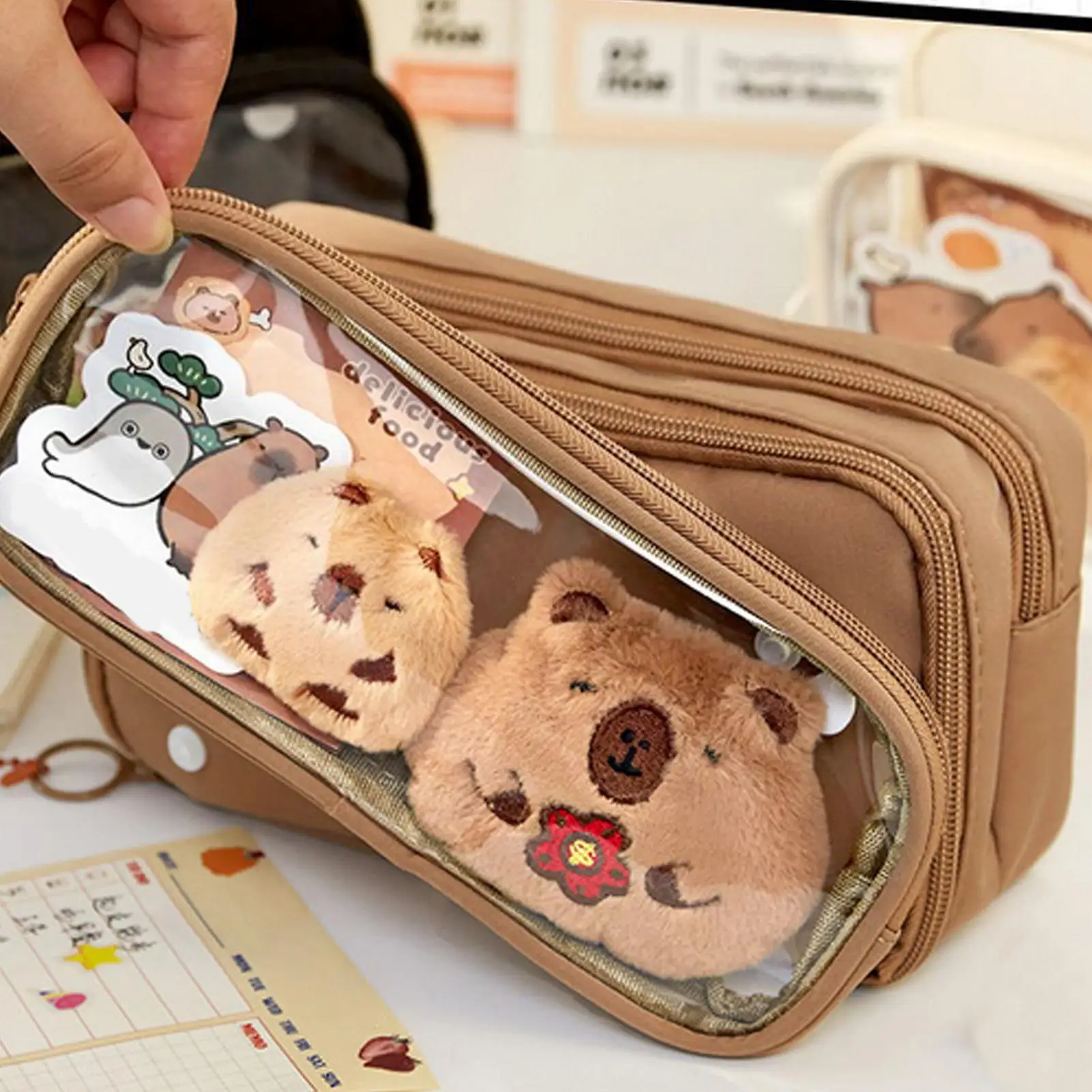 กระเป๋าใส่เครื่องเขียนลายคาปิบาร่าสุดน่ารัก ชุดเครื่องเขียนความจุเยอะ สำหรับใช้ในห้องเรียน สำนักงาน และมหาวิทยาลัย