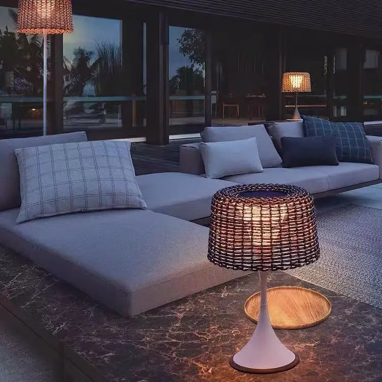 Luce solare esterna per giardino, villa, giardino, prato, balcone impermeabile, telecomando, pavimento, luce ambientale esterna