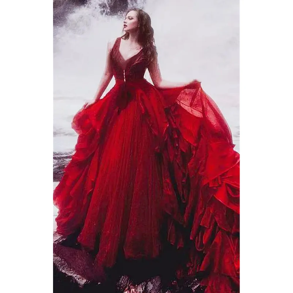 

Vintage Red Wedding Dress Deep V-Neck Ruffles Long Tulle Bridal Gown Customized Beach Gothic Bride Dress Robe De Mariee