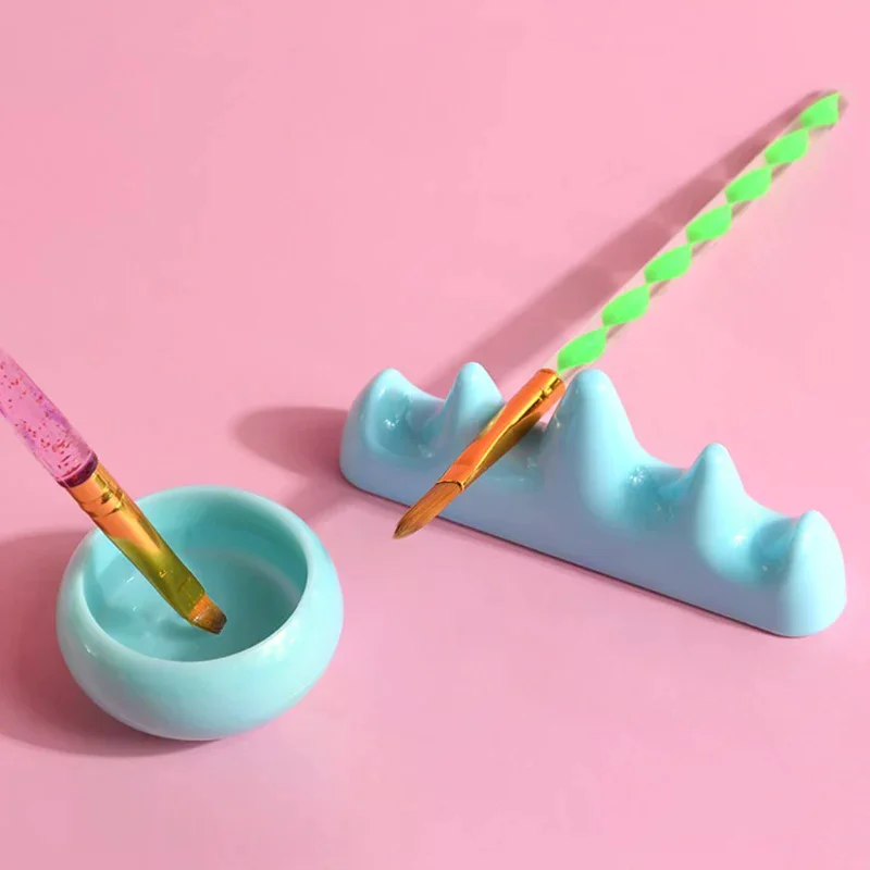 Nail Art Brush Cleaner Plastic Holder UV Acrylic Gel Pen Pot Cleanser Cup Washing Cup Nail Brush Holder Professional Nail Tools
