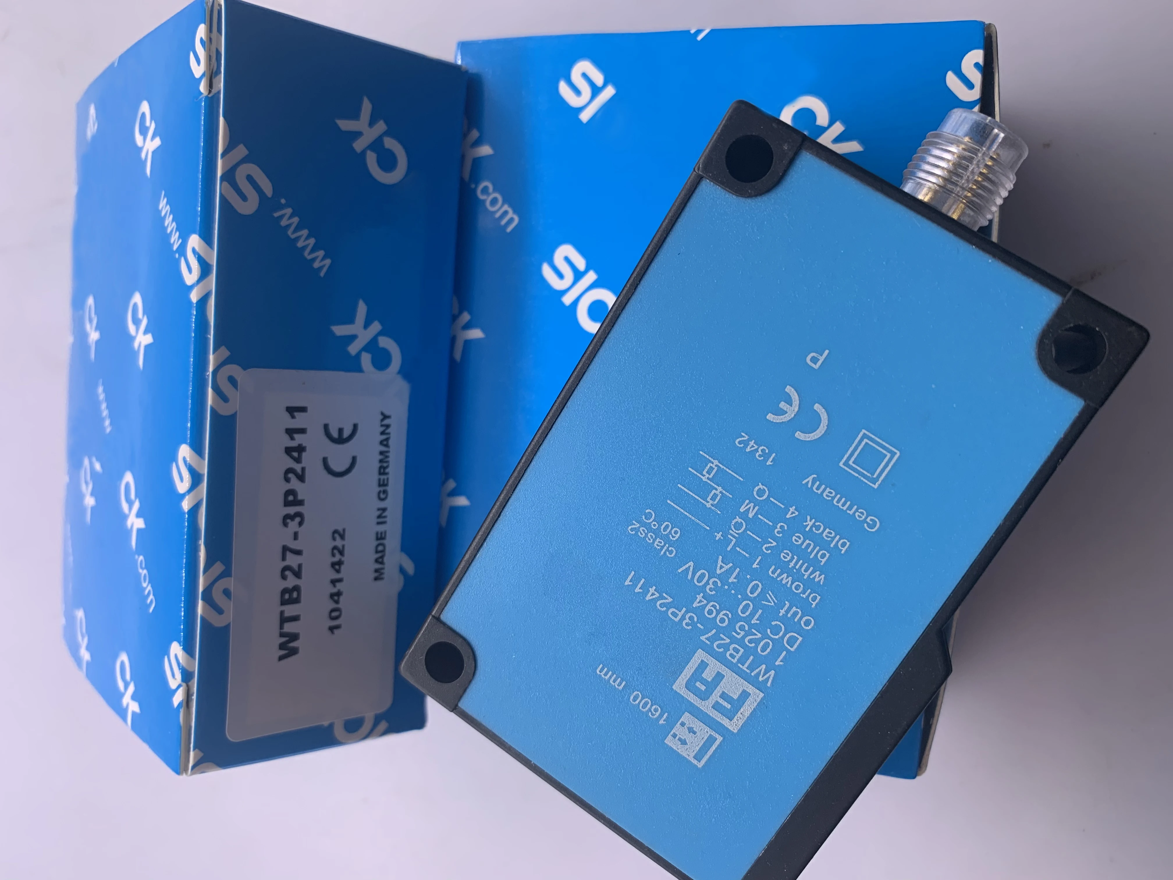 

In Stock New Photoelectric Switch Sensor WTB27-3P2413 WTB27-3N2413 One-year Warranty High Quality Seller