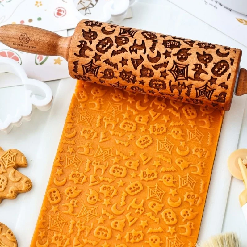 

Classic Holiday Elements Ghost Pumpkin Elk Rolling Pin Double-sided 3D Relief Roller Printing Christmas Halloween Supplies