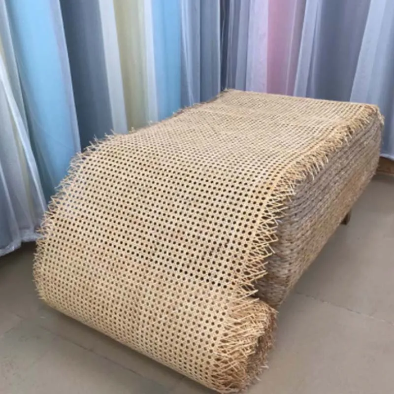 Material octogonal oco feito à mão da esteira do rolo do webbing da cana do rattan natural indonésio para a decoração da cadeira da mobília