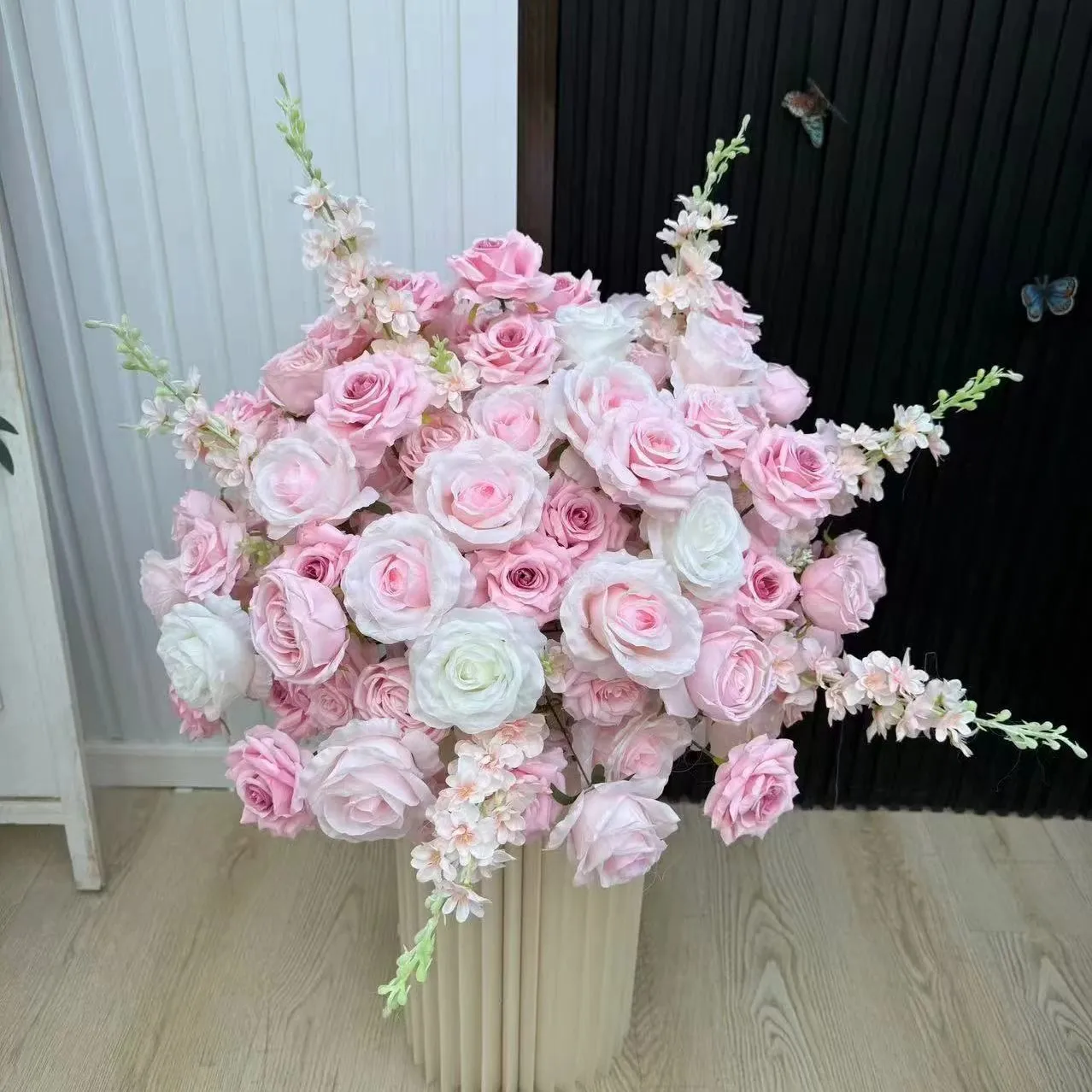 

Artificial Rose Flower Wedding Table Centerpieces Flower Ball Marriage Floral Arrangement Road Lead Flower Ball Party Decor
