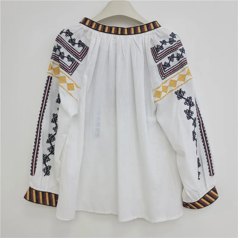 SuperAen National Style Embroidered Long Sleeve Loose Casual Linen Artistic Pullover Women's Autumn New Tops Tshirt
