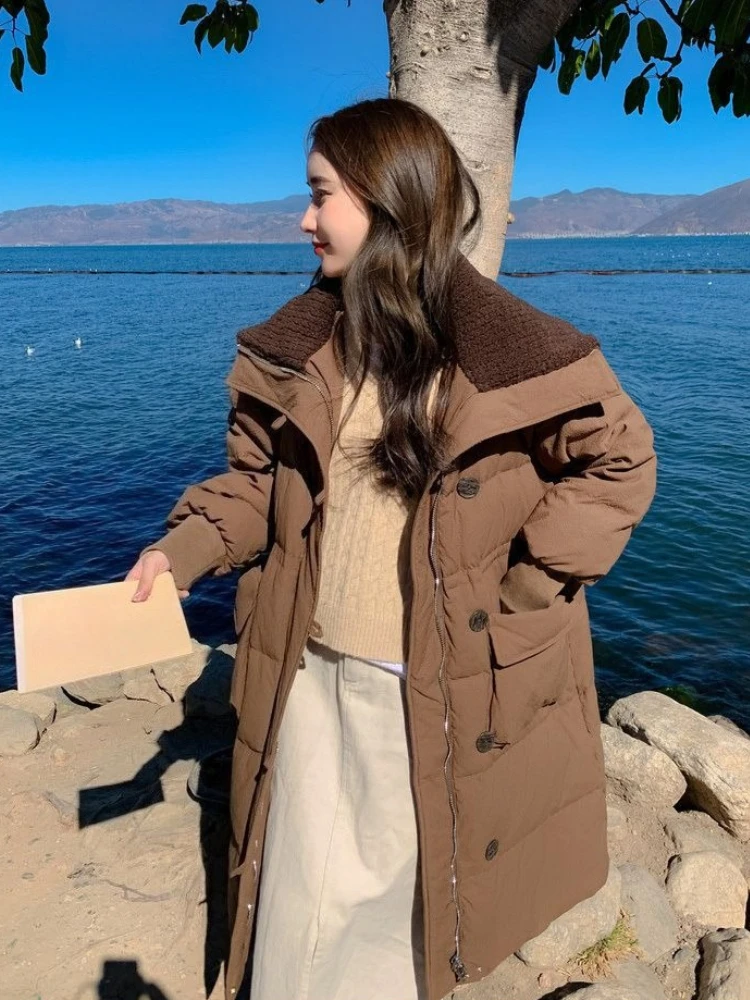 2025 الخريف الشتاء العصرية المرأة معطف فضفاض الكورية نمط منتصف طول فوق الركبة الحرارية سترة أنيقة تحمل شعار لعبة البيسبول #4