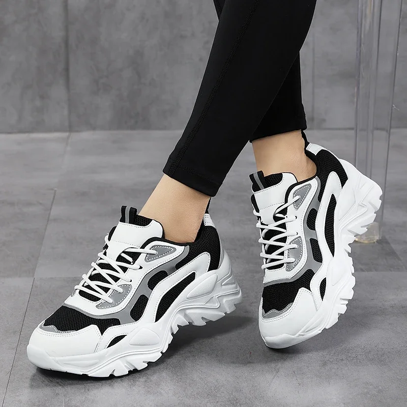 Women's Sneakers 2024 Large Cross Border Reflective Belt Fashion Lightweight Thick Sole Heightened Dad Shoes