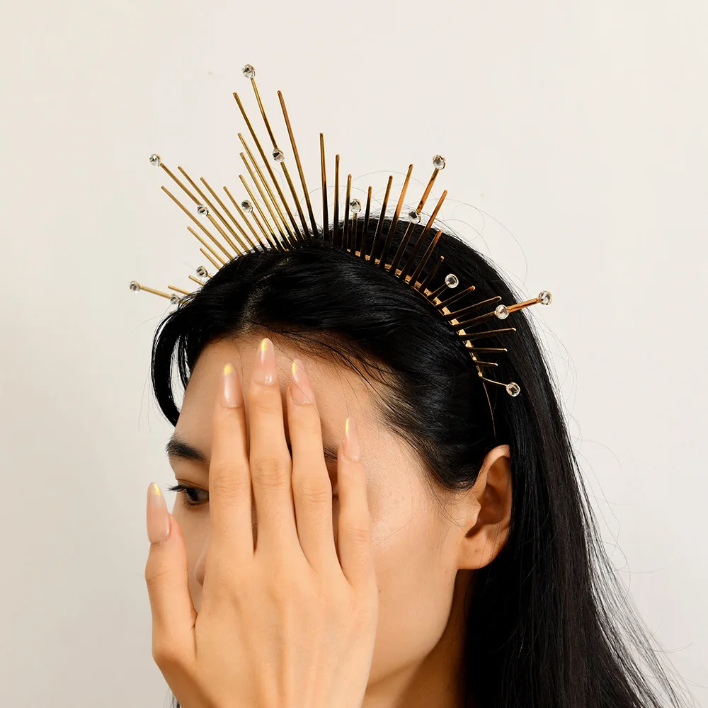 Gothic Sun Crown Black Color Cross Spiked Headpiece Baroque Style Lolitas Renaissance Halloween Cosplay Headband Birthday Party