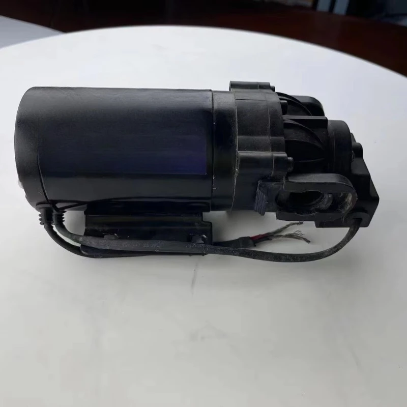 Factory hot sales in 2026High Quality Road Roller LEEHUI 12V/24V PN.2335548 Water Pump