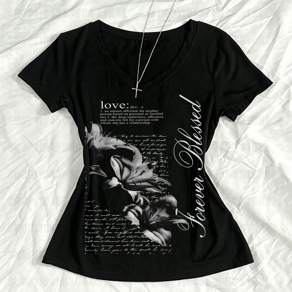 Anime Girl Japanese Y2k Top 2000s Tops Woman T-shirts Baby Tees Y2k Clothes Women Long Sleeve Female Clothing Emo Kawaii Gothic