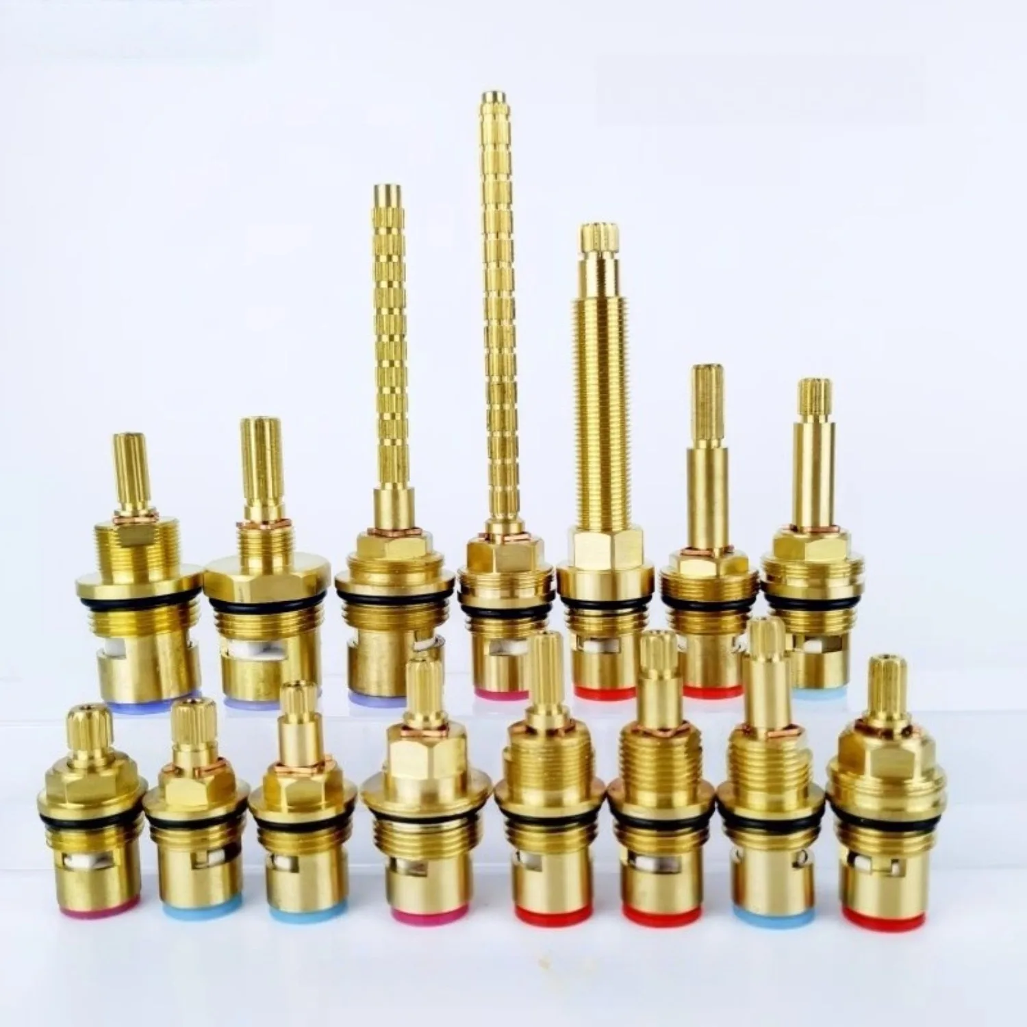 

Картридж для смесителя, настраиваемые различные детали картриджа, настенный картридж для смесителя для ванны с тремя отверстиями