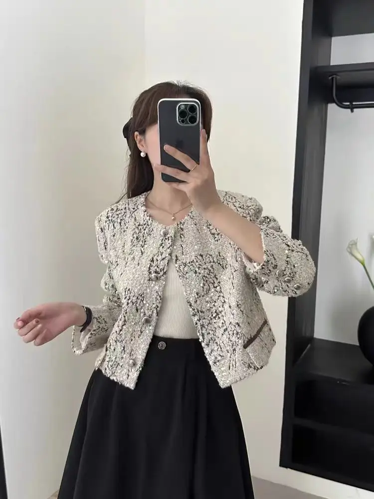 Xiaoxiang Style Women\'s Autumn Winter New French High-end Sequin Design Temperament Socialite Short Long Sleeves Casual Top