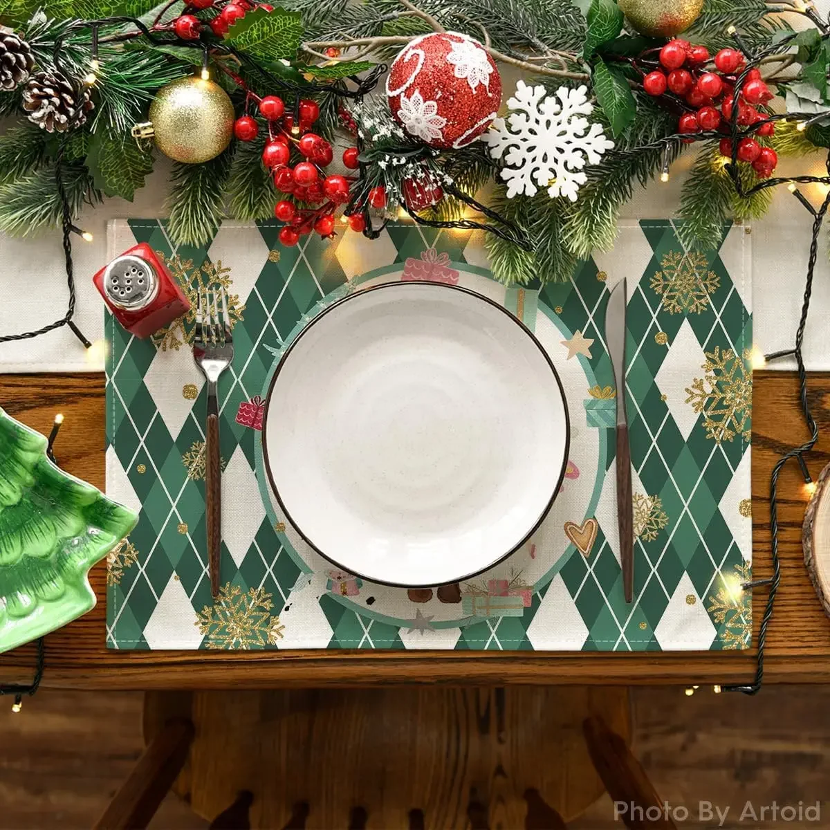 Green Diamond Plaid Nutcracker Christmas Placemats Set of 4, Seasonal Winter Table Mats for Party Kitchen Dining Decoration