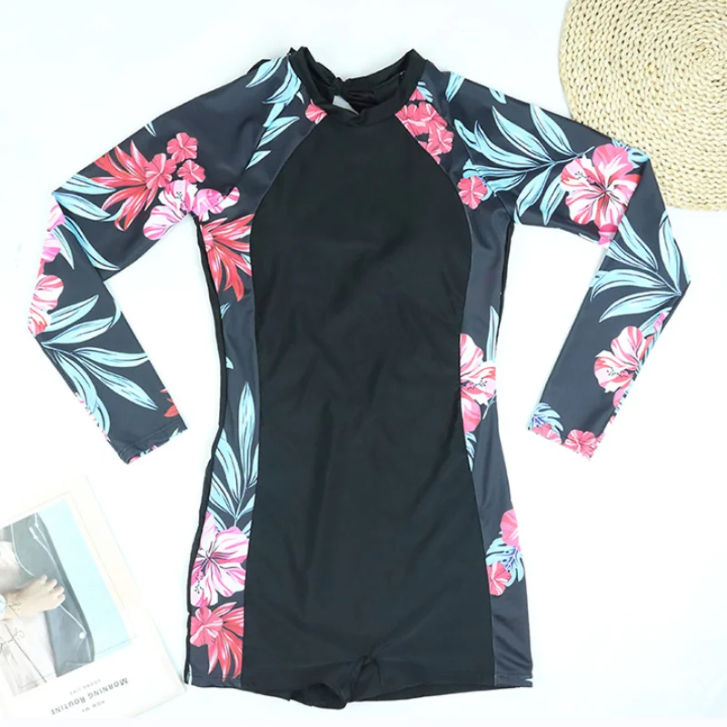 New Women Long Sleeved Surfwear One-piece  Slimming Sexy Bikini Backless Diving Suit Swimwear  Flat Angle Wetsuit