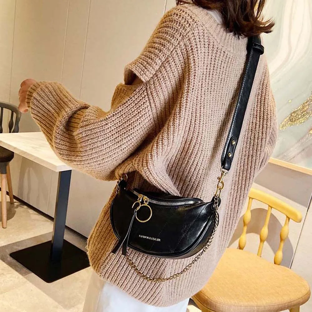 

Large Capacity Chain Saddle Handbag Classic American Style PU Dumpling Bag Solid Color Alloy Retro Crossbody Bag Work