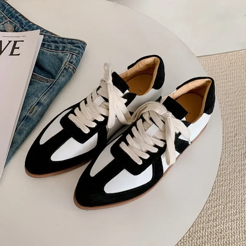 

Luxury 2025 New Suede Sport Shoes Casual Walking Fashion Sneakers Spring Lace-up Running Cozy Hiking Shoes Zapatos Femme Flats