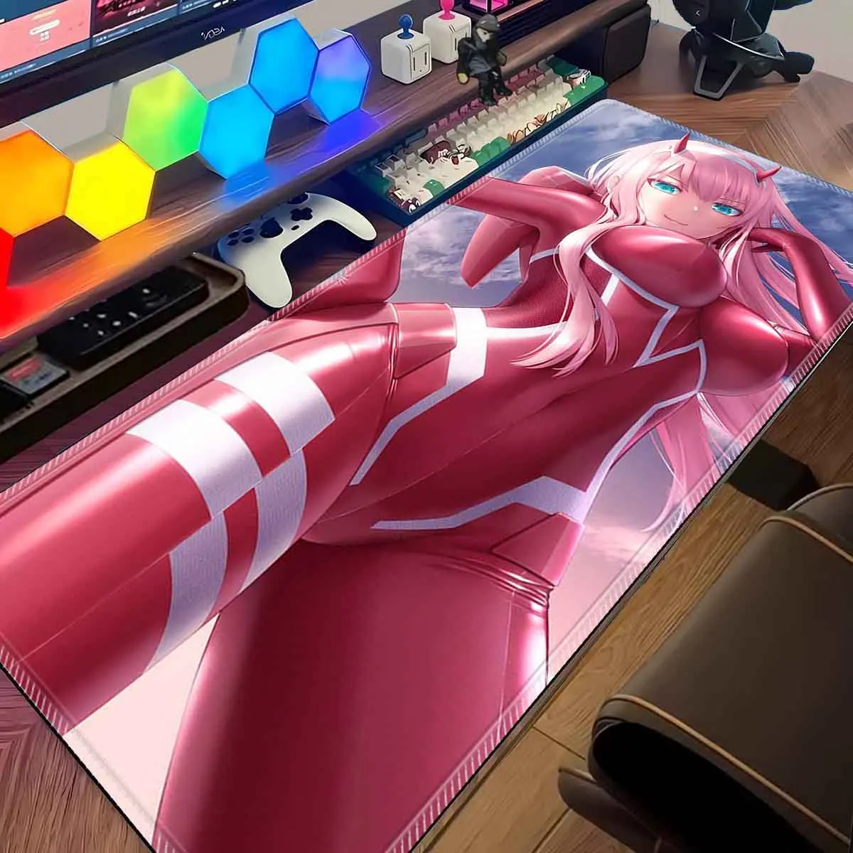 

Zero Two Large Gaming Mouse Pad Anime in FRANXX Mousepad Rubber Mouse Mat Game Professional Non-Slip Keyboard Pad Desk Mat XXL
