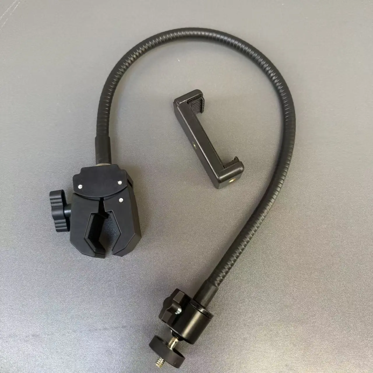 

Large Clamp 360 Camera Holder Metal Hose for Outdoor Stall Mobile Phone Stand Lazy Live Streaming Holder Radiator Support