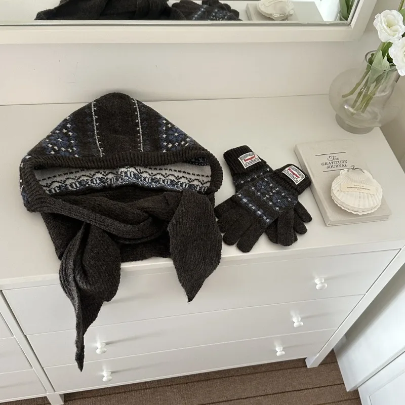 Ensemble trois pièces pour femmes, écharpe, chapeau, gants, à la mode et polyvalent, nouvelle combinaison chaude de cyclisme, automne et hiver