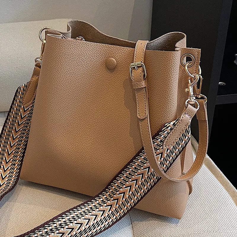 Modna torba w kształcie wiadra dla kobiet torebka torba na ramię ze skóry PU luksusowy projektant szeroki pasek damska torba Crossbody damskie torby