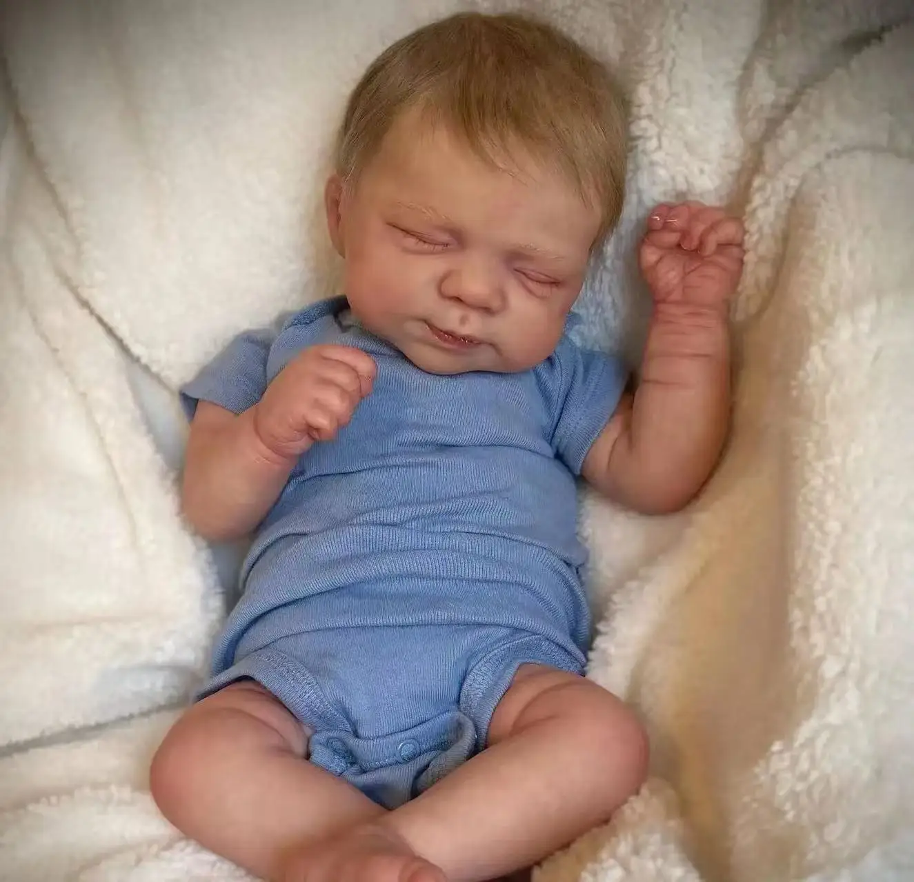 pascale-already-painted-reborn-baby-doll-silicone-girl-handmade-realistic-baby-doll-cloth-soft-body-newborn-children-xmas-gift
