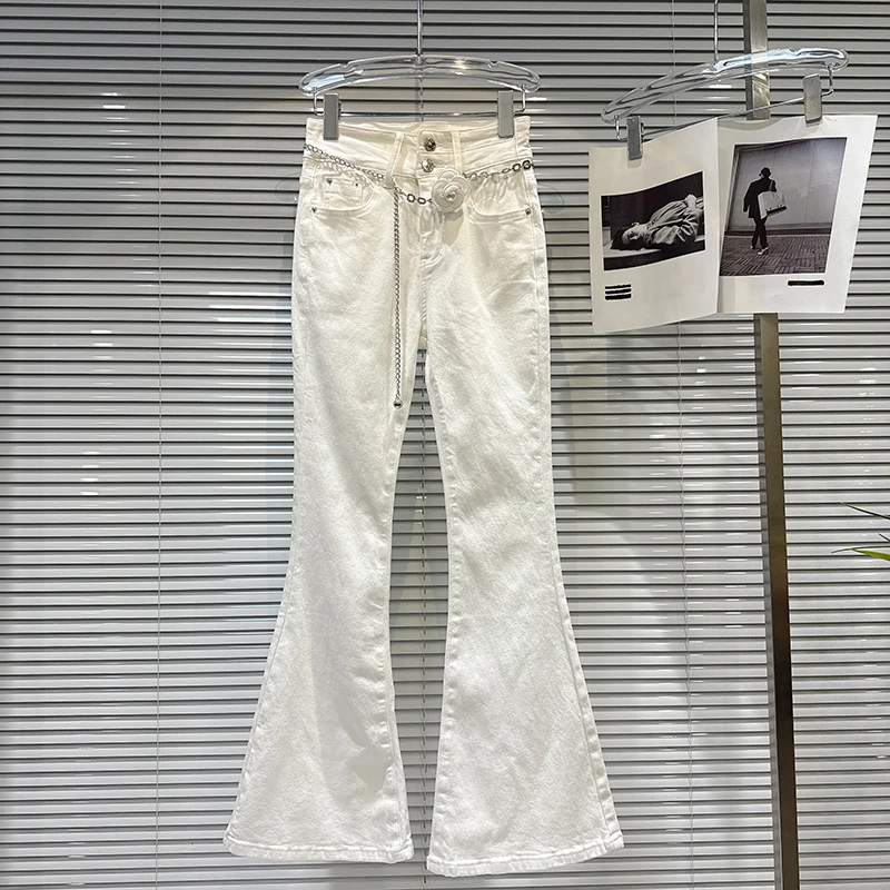 2025 Autumn New Style Temperament Metal Waist Chain Wash Water Grinding White Micro Flare Jeans Fashion Casual Pants
