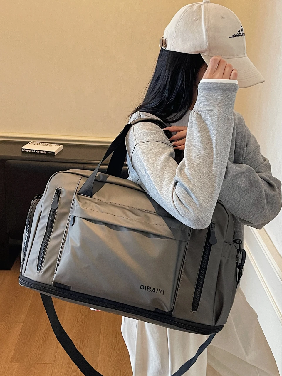 large-capacity-lightweight-portable-travel-bag-outdoor-short-trip-fitness-sports-bag-handheld-luggage-expandable-storage-bag