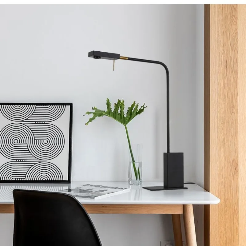Iron LED Desk Lamp Modern Minimalism Table Lamps Electroplating Baking Paint Mood Light Bedroom Bedside Lighting Reading Lights