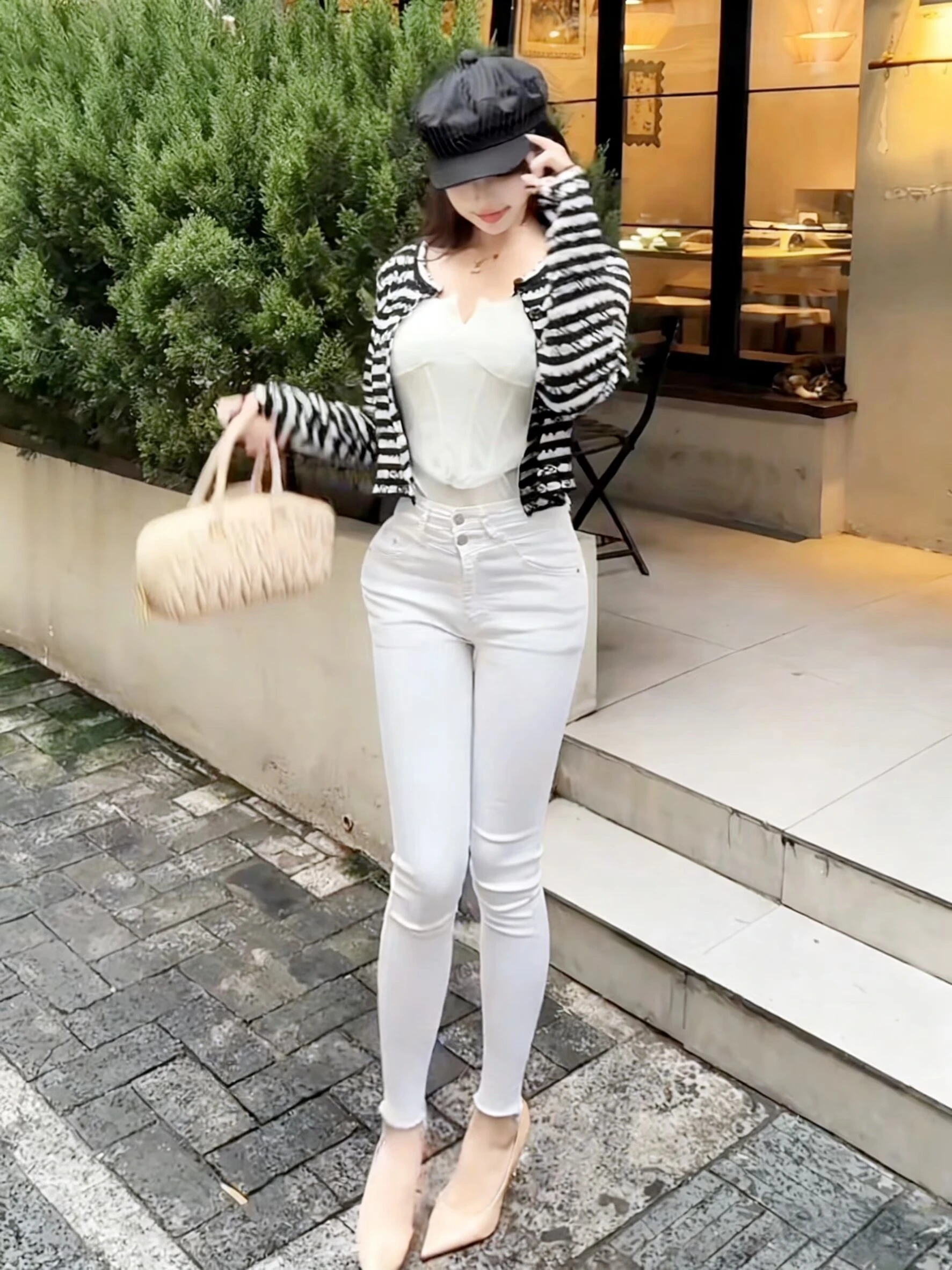 

High Waist Elastic Slimming White Denim Jeans Women's plus Size Nine Points Small Foot Pants Korean Cartoon Leg Thinn