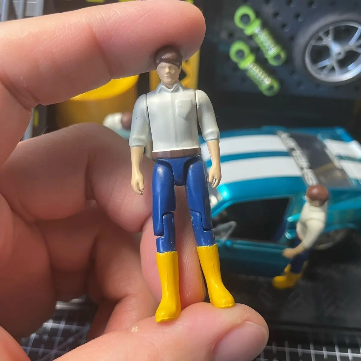 1/32 ออโตบอท G1 แอนิเมชั่นตัวละครสไปค์ตัวละครของเล่น MP เสาลงแอ็คชั่นฟิกเกอร์