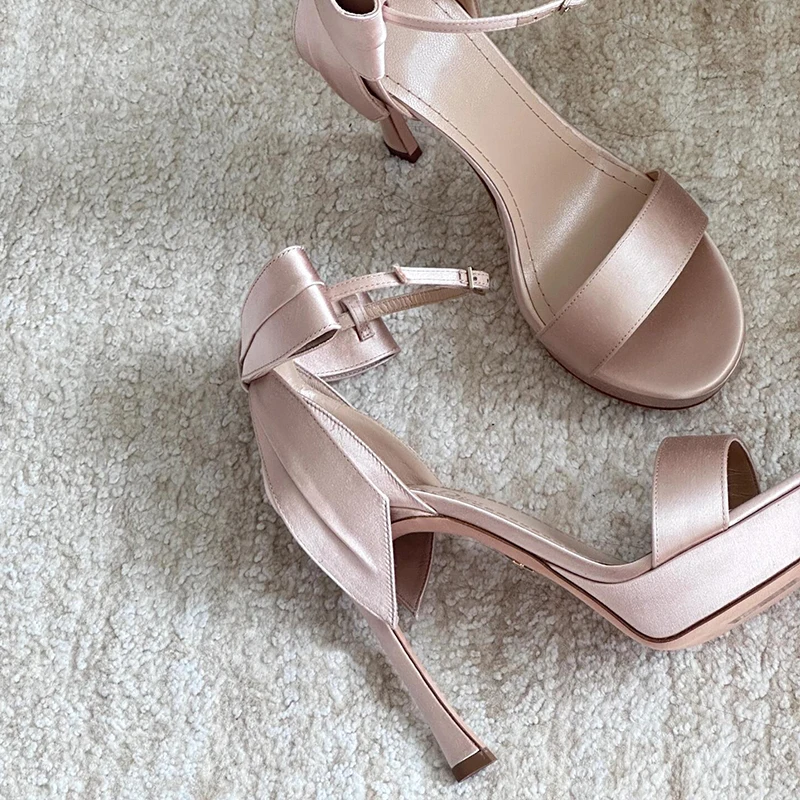 Sandalias tacón needle lazo champagne – Stiletto mujer evento fiesta