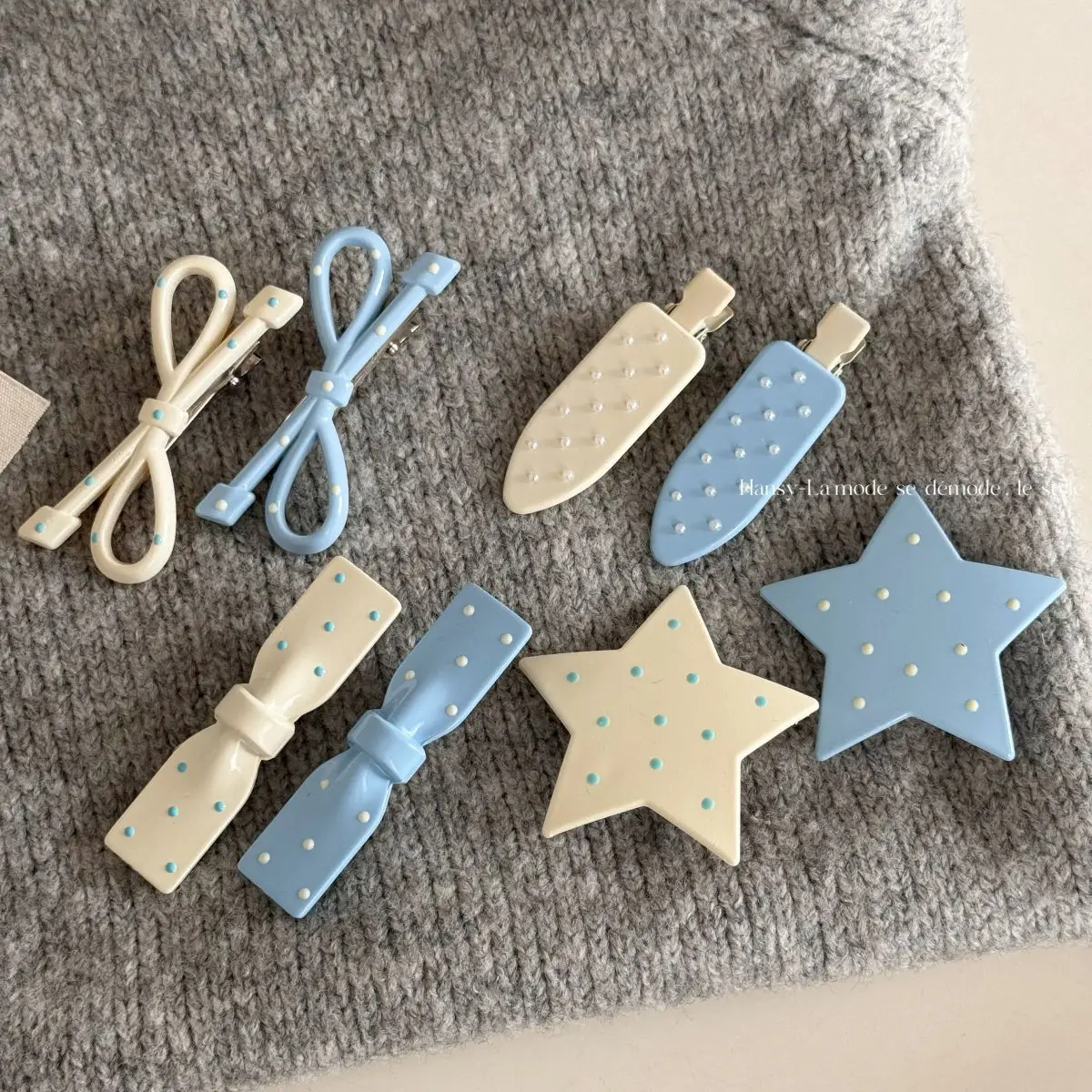 

2Pcs Sweet Polka Dot Bow Hair Clip For Women Girl Forehead Side Bang Clip Cute Stars Duckbill Clip Senior Sense Hair Accessories