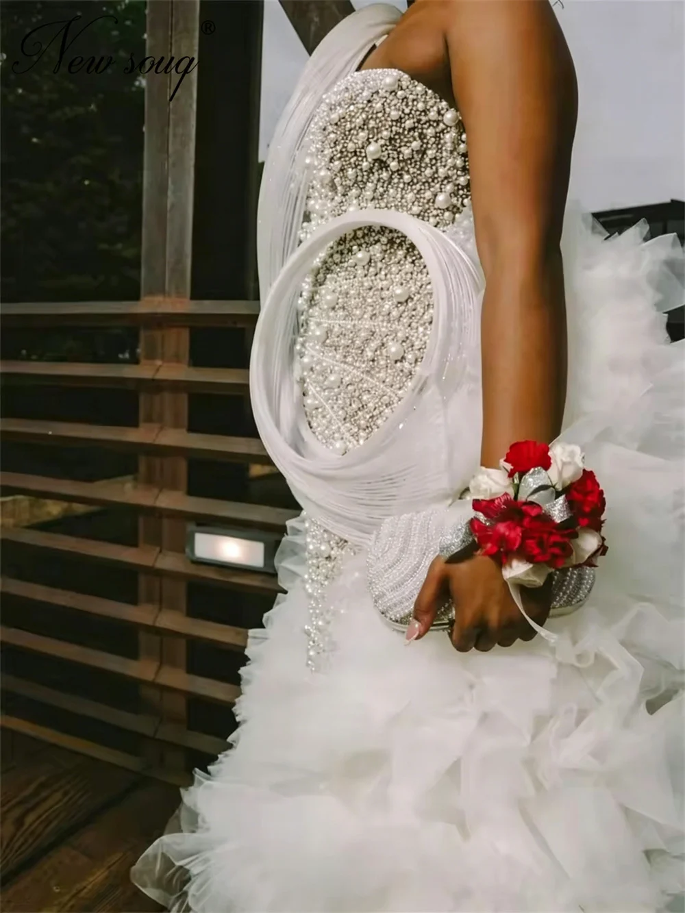 

African White Pearls Evening Dresses Nigeria Ruffles Neck Formal Occasion Dress Customized Beaded Mermaid Party Gowns With Skirt