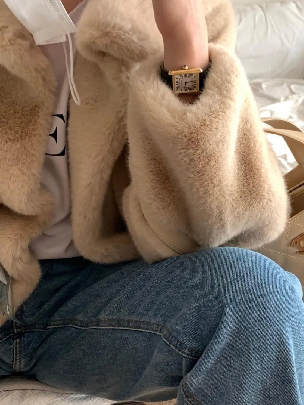 East Gate Sle صديقة للبيئة الفراء الأبيض الدب Jaet المرأة فضفاضة لطيف طوق رقيق معطف تخفيف الرياح Thiened طويل S...