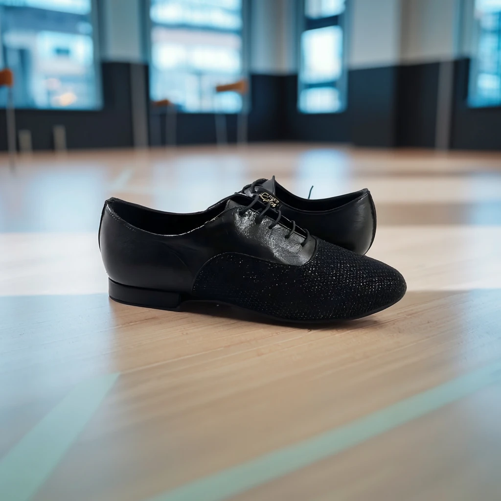 Men's Modern Ballroom Dance Shoes Leather Glitter 2.5cm Heel Pointed Toe Latin Salsa Ballroom Dancing Shoes Casual Party Shoes