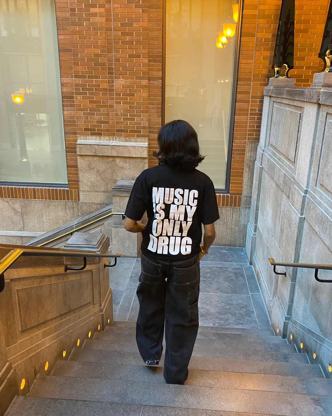 الأبجدية الموسيقى بلدي الوحيد المخدرات متعة الإنجليزية قصيرة الأكمام تي شيرت الصيف القطن قصير الأكمام العصرية المتخصصة الرجال النساء الشارع الشهير #2