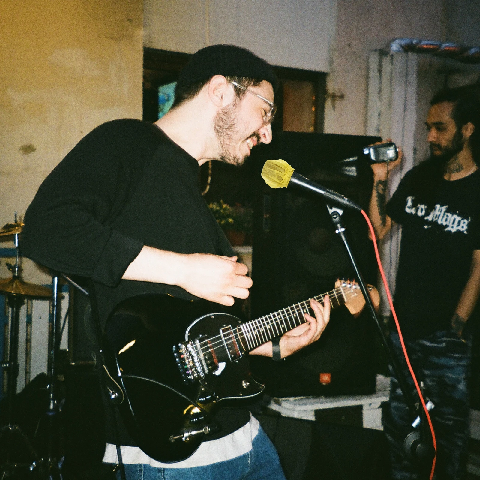 200 قطعة من أغطية الميكروفون المضاد للرذاذ واقيات الميكروفون غير المنسوجة القابلة للتنفس للزجاج الأمامي Ktv كاريوكي للاستعمال مرة واحدة