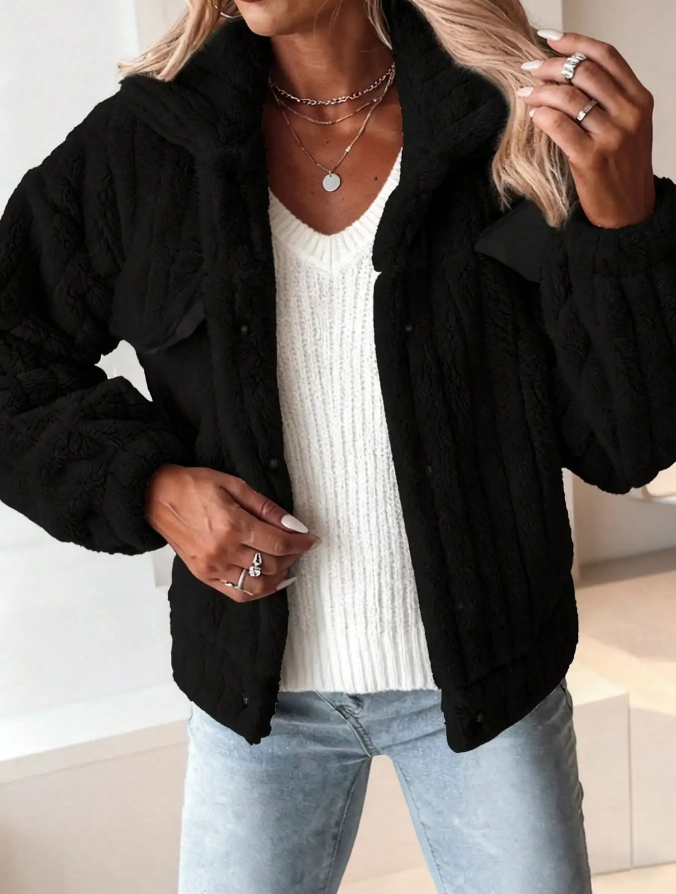 

Women's Cozy Faux Fur Jacket with Collar, Button Front & Pockets, Relaxed Fit for Winter