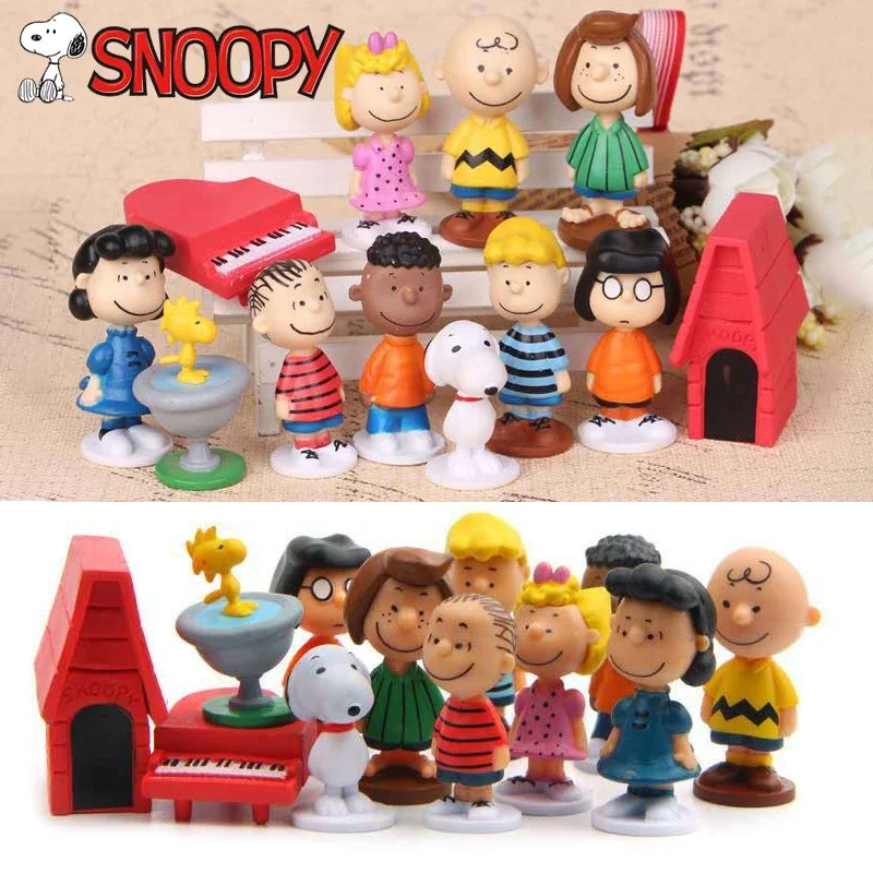

12pcs Snoopy Anime Figures Cartoon Pvc Doll Cake Decoration Ornaments 5cm Fish Tank Kawaii Office Desk Decoration Kids Toys Gift